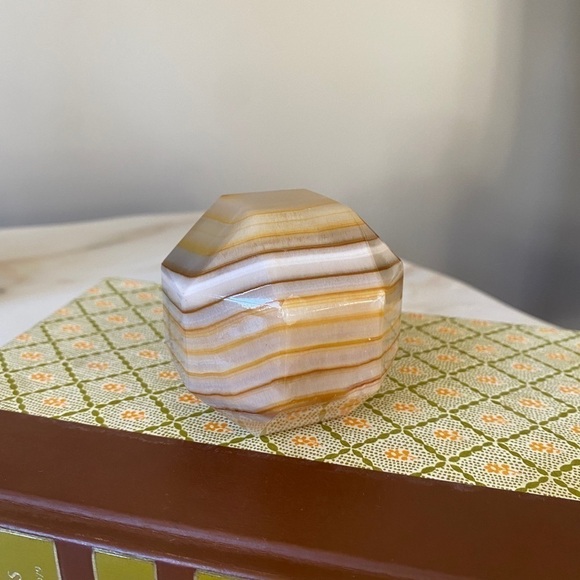 1970s Modern geometric onyx marble paperweight - Picture 3 of 6